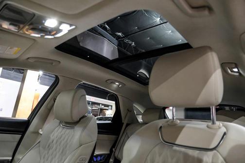 2022 Genesis GV70 3.5T AWD Sport