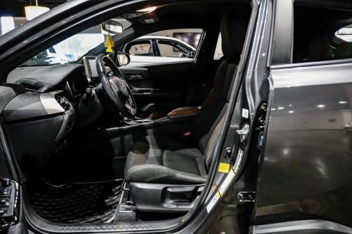 Magnetic Gray Metallic 2019 Toyota C-HR XLE