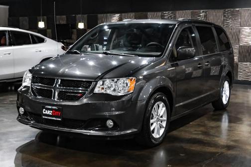 Granite Pearlcoat 2018 Dodge Grand Caravan SXT