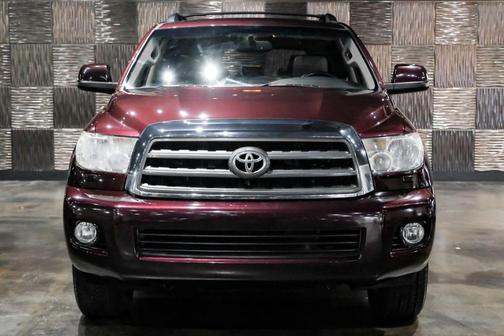2014 Toyota Sequoia SR5