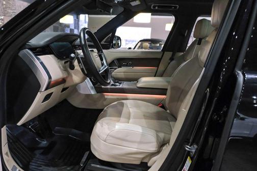 2023 Land Rover Range Rover P400 SE