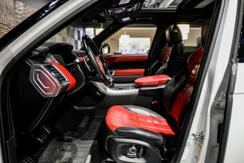 2017 Land Rover Range Rover Sport 3.0L Supercharged HSE Dynamic