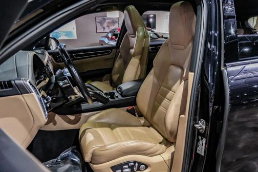 2020 Porsche Cayenne S