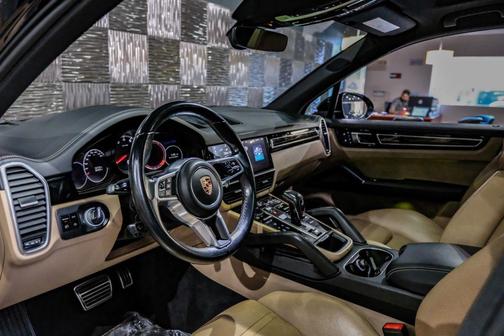 2020 Porsche Cayenne S