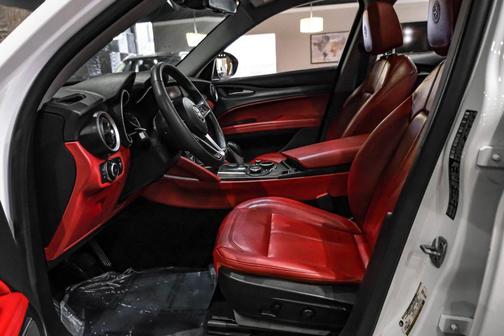 2019 Alfa Romeo Stelvio Ti Sport