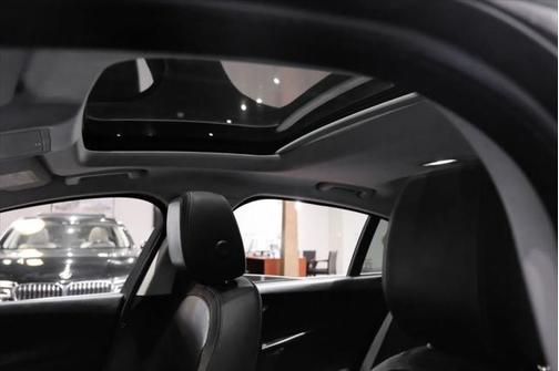 2017 Jaguar XE 20d Prestige