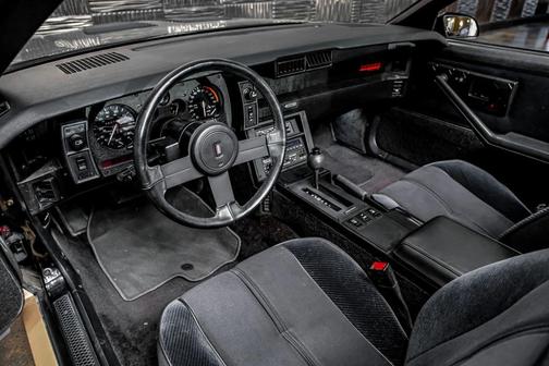 1985 Chevrolet Camaro Base 2D Coupe