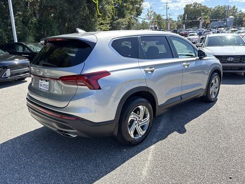 2021 Hyundai SANTA FE SE