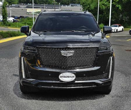 2023 Cadillac Escalade Sport