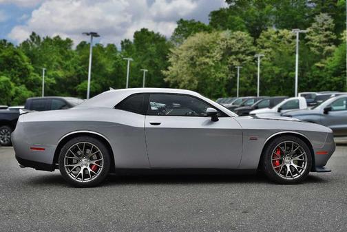2017 Dodge Challenger SRT 392