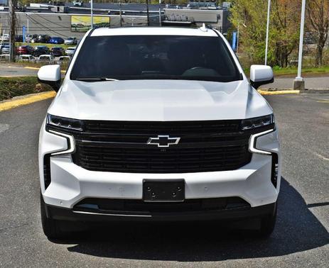 2023 Chevrolet Suburban RST