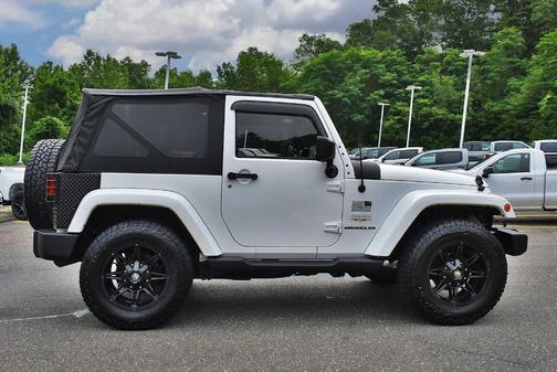 2012 Jeep Wrangler Sahara
