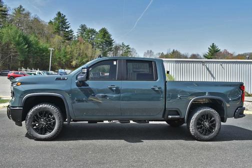 2025 Chevrolet Silverado 2500 LT