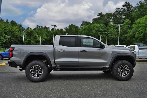 2025 Chevrolet Colorado ZR2