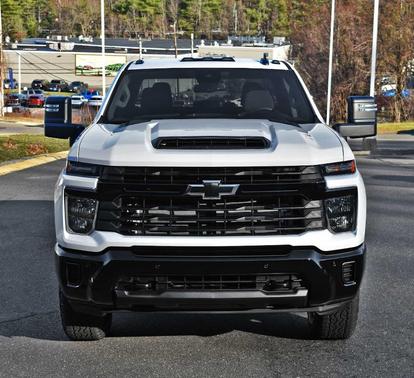 2025 Chevrolet Silverado 2500 Custom
