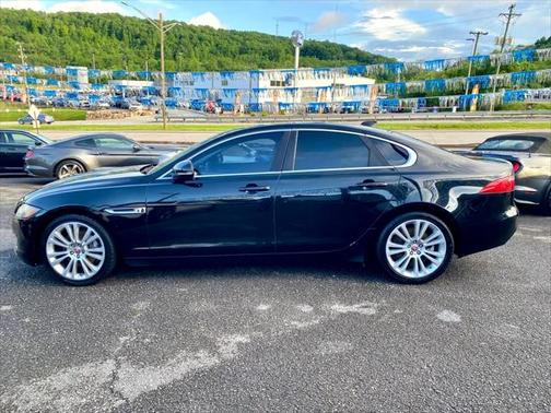 2017 Jaguar XF 20d Prestige