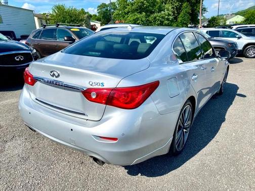 2014 INFINITI Q50 Hybrid Sport