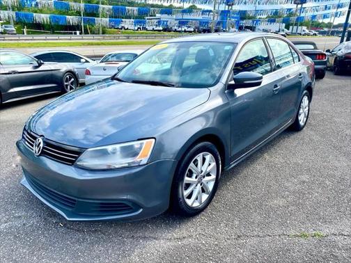 2014 Volkswagen Jetta Auto SE w/Connectivity