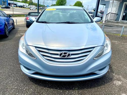 2011 Hyundai SONATA GLS