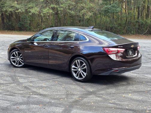 2021 Chevrolet Malibu FWD LT