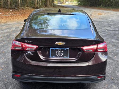 2021 Chevrolet Malibu FWD LT