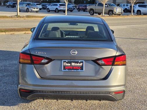 2024 Nissan Altima S FWD