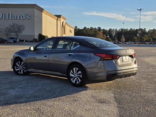 2024 Nissan Altima S FWD