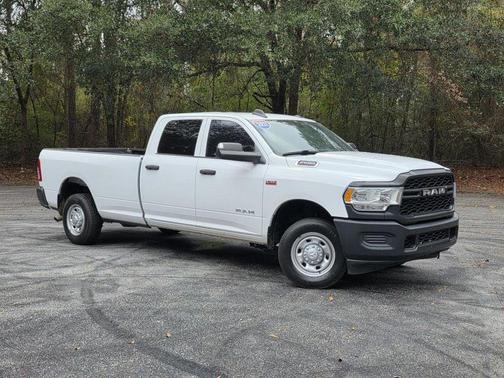 2021 RAM 2500 Tradesman Crew Cab 4x2 8' Box