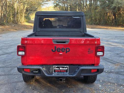 2021 Jeep Gladiator Sport