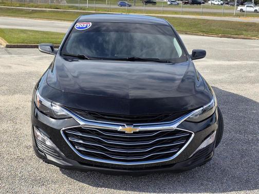 2021 Chevrolet Malibu FWD LT