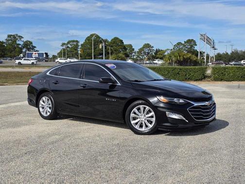 2021 Chevrolet Malibu FWD LT