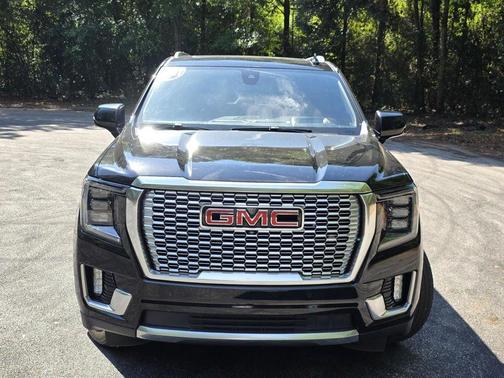 Black 2021 GMC Yukon Denali