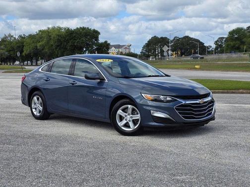 Blue 2024 Chevrolet Malibu 1LS