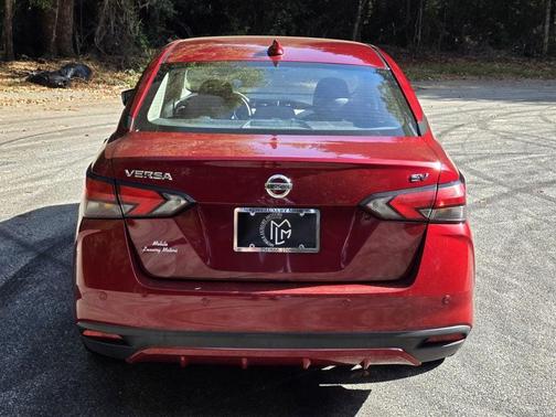 2021 Nissan Versa 1.6 SV