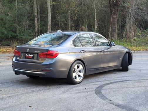 2018 BMW 330e iPerformance