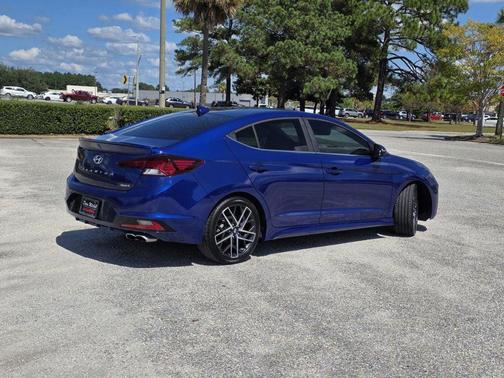 2020 Hyundai ELANTRA Sport