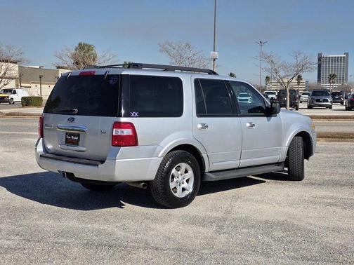 2010 Ford Expedition XLT