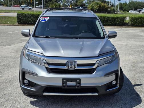 Silver 2019 Honda Pilot Touring 8-Passenger