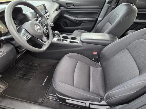 2023 Nissan Altima S FWD