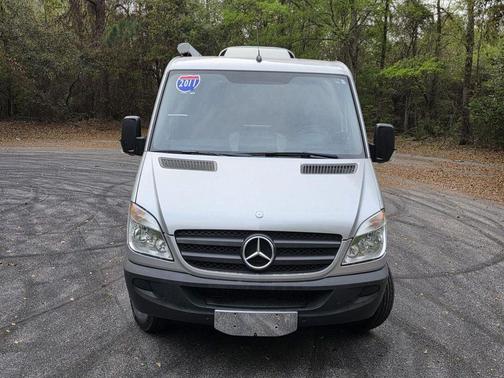 2011 Mercedes-Benz Sprinter 2500
