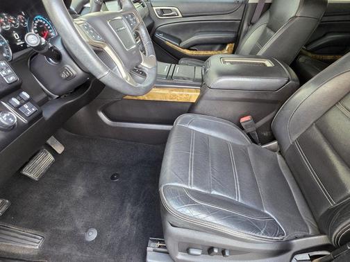 Black 2017 GMC Yukon Denali