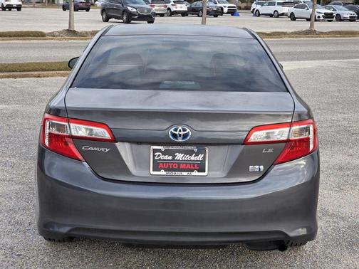 2014 Toyota Camry Hybrid LE