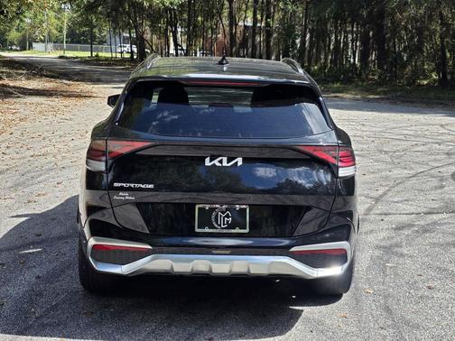 Black 2024 Kia Sportage SX-Prestige