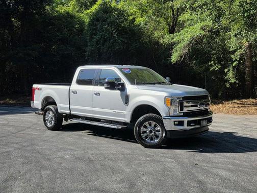 Silver 2017 Ford F-250 XLT