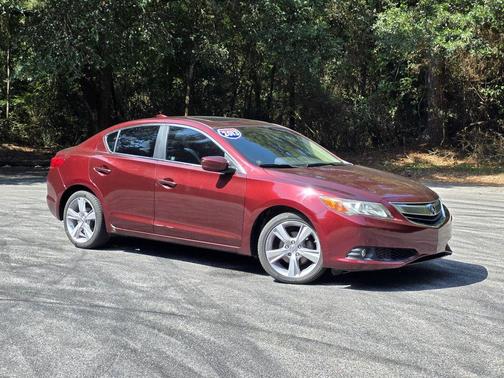 2013 Acura ILX 2.0L Technology