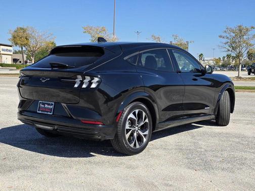 2021 Ford Mustang Mach-E Premium