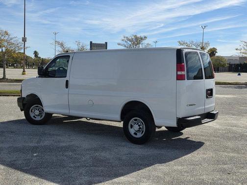 2018 Chevrolet Express 2500 Work Van