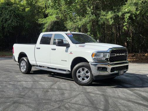 White 2024 RAM 2500 Big Horn Crew Cab 4x4 6'4' Box