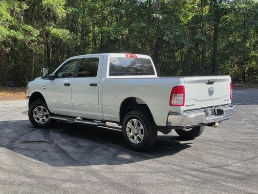 White 2024 RAM 2500 Big Horn Crew Cab 4x4 6'4' Box