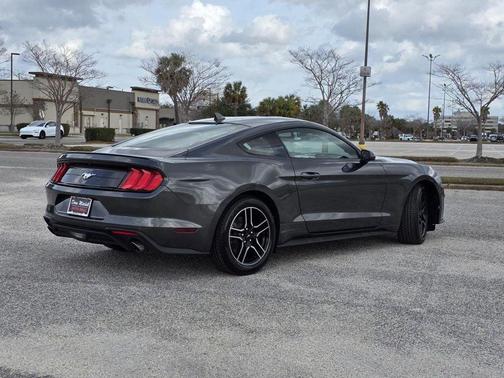 2020 Ford Mustang EcoBoost
